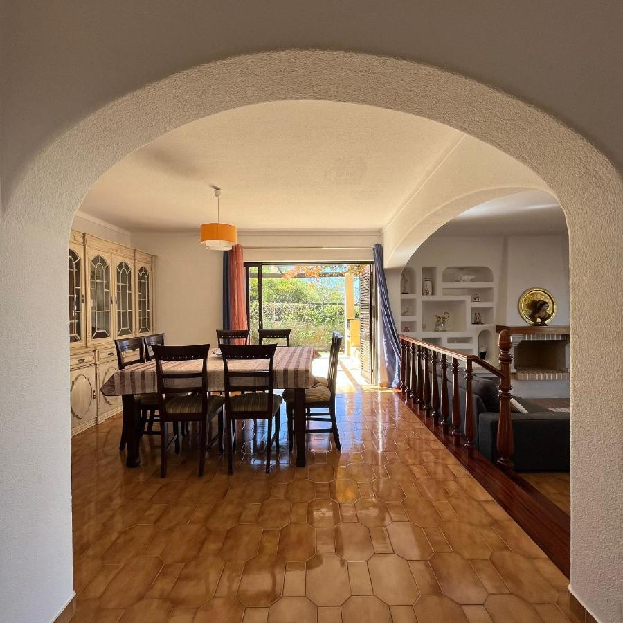Villa Paraiso - 4 Bedrooms And Pool Албуфейра Екстериор снимка