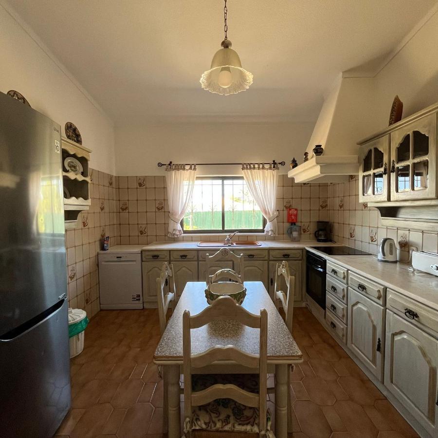 Villa Paraiso - 4 Bedrooms And Pool Албуфейра Екстериор снимка